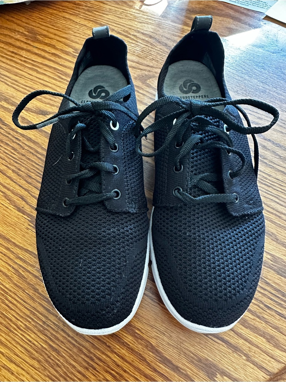 Cloudsteppers by Clarks  Lace-Up women’s  Sneakers size 7.5 Like new